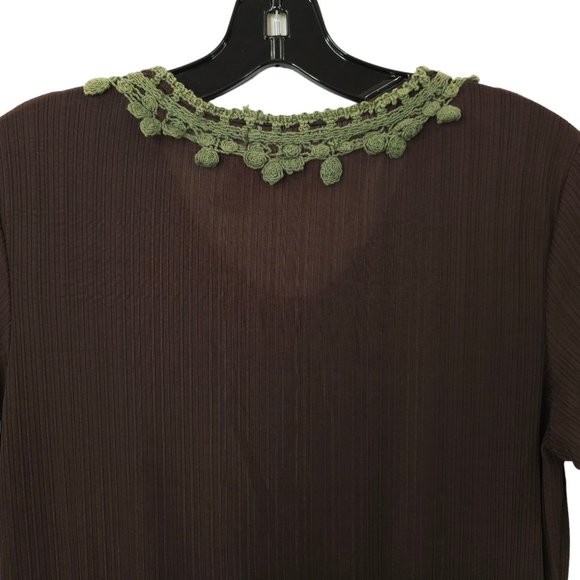 Pretty Angel Chocolate Floral Boho Tunic Top Womens L Crochet Trim Button Detail - Picture 12 of 15